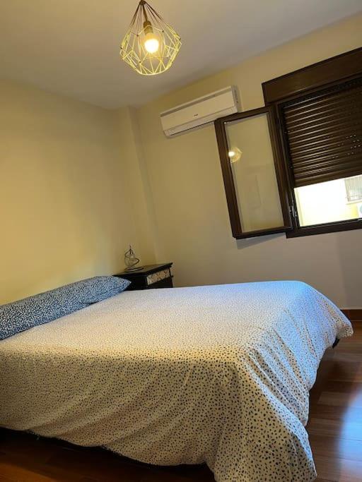 Apartamento En Luis Montoto, Nervion. Centrico Seville Luaran gambar
